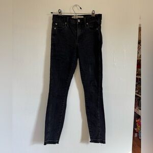 Gap black denim skinny ankle jeans